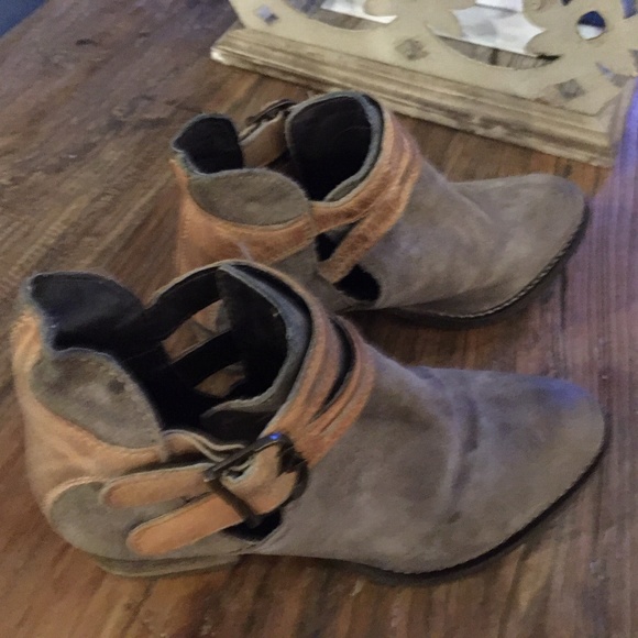 Gray and Brown Ankle Booties Boots w/ Buckles - Picture 5 of 5